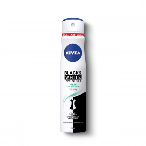Снимка на Nivea Black & White Invisible Fresh Дезодорант спрей 250мл XL формат промо за 7.99лв. от Аптека Медея