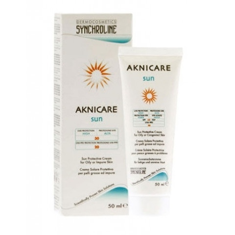 Снимка на Synchroline Aknicare Sun Слънцезащитна емулсия за висока защита на кожа на лице SPF30 50мл за 29.69лв. от Аптека Медея