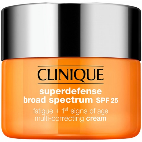 Снимка на Clinique Superdefense SPF25 Fatigue + 1st Signs of Age дневен крем за лице срещу първи белези на стареене за суха кожа 50 мл за 62.5лв. от Аптека Медея